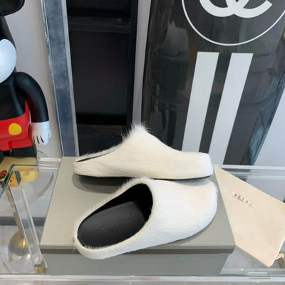 Marni Calfskin Slides*write color in note section*