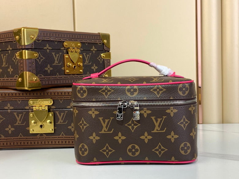 LV Nice Mini