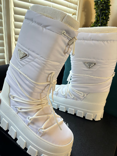 Pràda Long Ski Boots(On Hand)