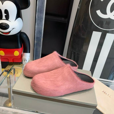 Marni Calfskin Slides*write color in note section*