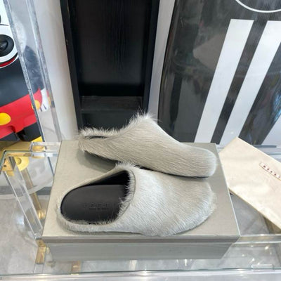 Marni Calfskin Slides*write color in note section*